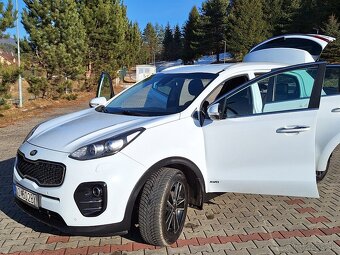 KIA SPORTAGE 2.0 CRDI 4x4 100 kw A/T automat kup.v SR - 9