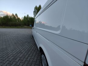 Predám dodávku Volkswagen Transporter T5 2,0tdi LONG - 9