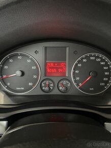 VOLKSWAGEN GOLF 5 benzin 160 tis km 2009 - 9