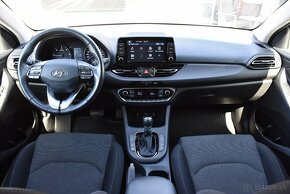 Hyundai i30 CW Kombi 1.6 CRDi AUTOMAT FAMILY SR 2020 - 9