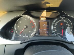 Audi A4 B8 2.0 TDI Quattro - 9