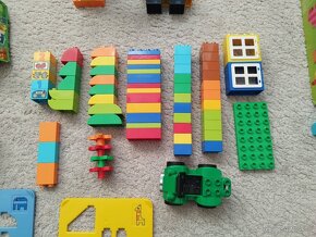 LEGO Duplo - 6 stavebníc + podložka + 60 ks extra "kociek" - 9