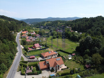 Ponúkame na predaj stavebný pozemok na rodinný dom, 638 m2  - 9