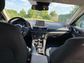 Rezervované Mazda 3BM 1.5 74kw 6st. manuál - 9