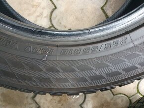 Predám zimné pneu Yokohama 235/55 R18 - 9