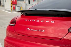 Porsche Panamera GTS PDK - 9