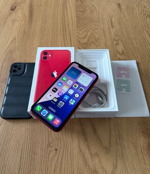 iPhone 11 64 gb Red Product - 9