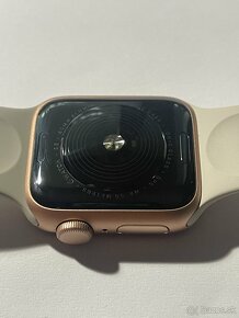 Apple Watch SE 40mm Rose Gold - 9