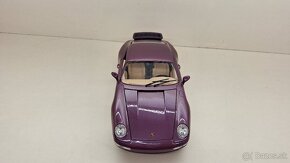 1:18 PORSCHE 911 993 COUPE - 9