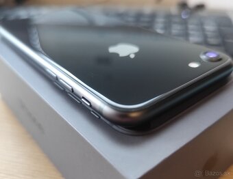 iPhone 8 64GB Space gray - 9