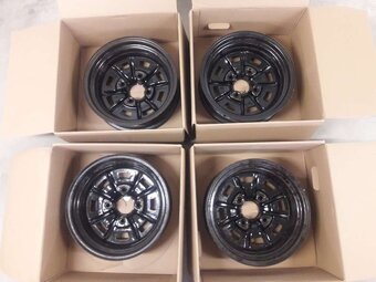 Lemmerz Sprintstar vw chrobák 4x130 4,5x15 Rat Look Styl - 9