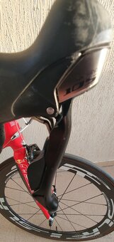 Predám cestný celokarbonový bicykel Merida Scultura Evo 907. - 9