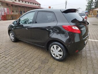 Predám Mazda 2 , 1.3 benzín - 9