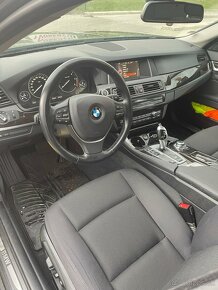 BMW 530d Touring - 9