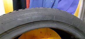 235/45 R18 Kleber Krisalp  zimnú . - 9