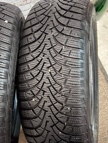 Goodyear UltraGrip 9+ 205/55 R16 - 9