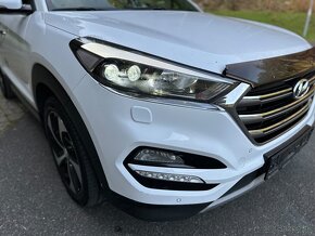 Hyundai Tucson 2.0 CRDi HP Premium 4x4 A/T - 9