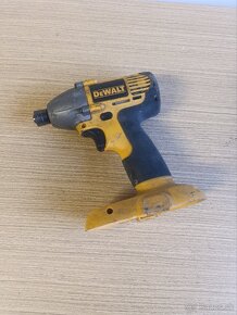 Dewalt naradie - 9