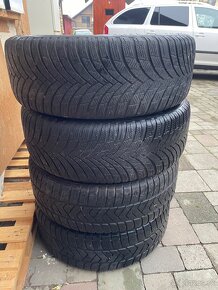 Zimné gumy 215/55 R17 - 9