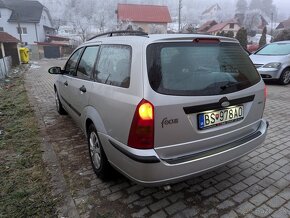 Ford Focus Combi 1.8td - 9