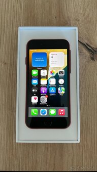 Apple iPhone SE 2020 128GB - 9