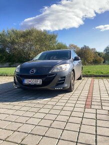 Mazda 3 Hatchback - 9