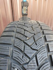 Zimne pneu Dunlop 205/60r16 96H +-7mm - 9