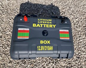 Predám Battery Box na pohon el-motora 12.8V/115Ah,310Ah - 9