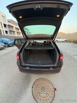 Skoda Superb L&K 2.0 TDI - 9