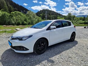 Toyota Auris - 9