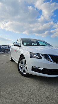 Škoda OCTAVIA, AA Sedan 1.6 TDI, M1 osobný automobil - 9