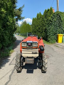 Japonský malotraktor Kubota ZB1402-M , 14Hp, 4x4 - 9