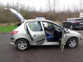 Peugeot 206 1.1i Trendy - 9