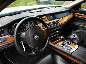 Bmw 750Li 300kw max výbava masáže - 9