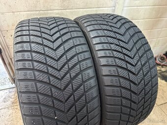 245/45R18 zimne - 9