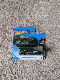 Autíčka Hotwheels mix Batman unreal - 9