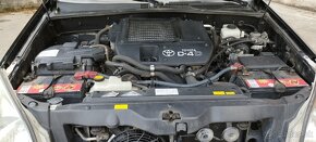 Toyota Land Cruiser 120 3.0D4D - 9