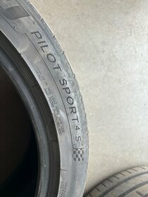 Michel pilot sport 4s 255/40r20 a supersport 295/35r20 - 9