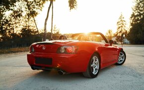 HONDA S2000 FORMULA RED - 9