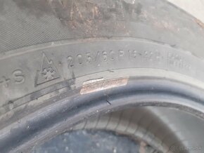 205/60 r16 Nokian - 9