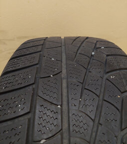 Predám 2 zimné pneu PIRELLI Sottozero 255/35 R20 - 9