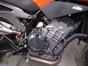 KTM 790 Duke 2024 - 9