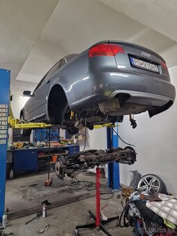 Audi A4 B7 3.0tdi - 9