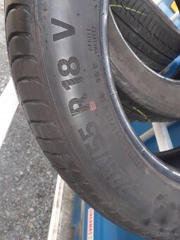 225/55R18 Letné pneu Continental - 9