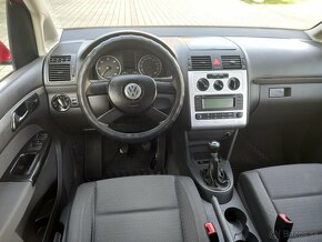 Volkswagen Touran 2.0 TDi, Comfort-line - 9