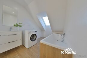 DO DOMČEKA | Slnečný apartmán s vlastným parkovaním, Podlavi - 9