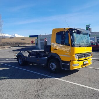 Predám Mercedes-Benz Atego 1324, hákový nosič kontajnerov - 9