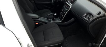 Volvo V40 2.0D D2 - 9