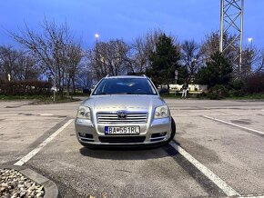 Toyota Avensis combi 1,8 Benzin - 9