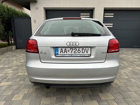 Audi A3 Sportback 2.0 TDI DPF Ambiente - 9